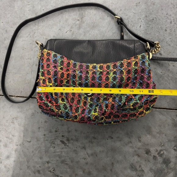 Juicy Couture Rainbow Knit Crossbody Shoulder Bag Black Leather Flap Gold Accent - Picture 5 of 6